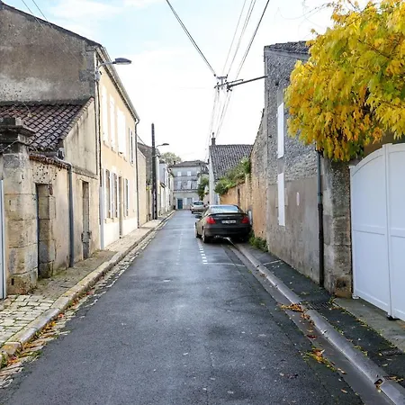 L'iris #netflix #centre-ville דירה